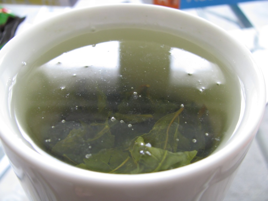 31 cups of oolong tea